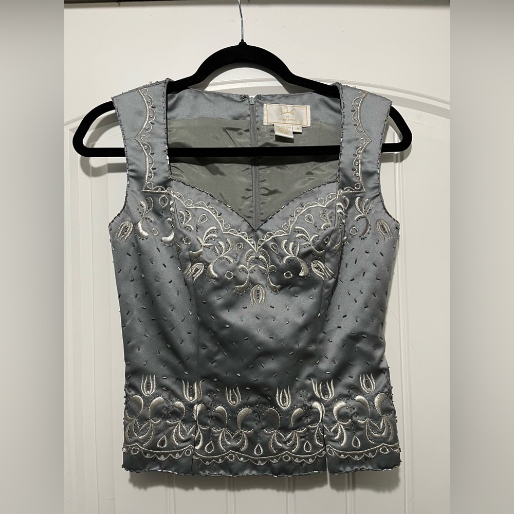 Vintage Vie by Victoria Royal Embroidered & Hand-Beaded Gray Formal Top, Size 4